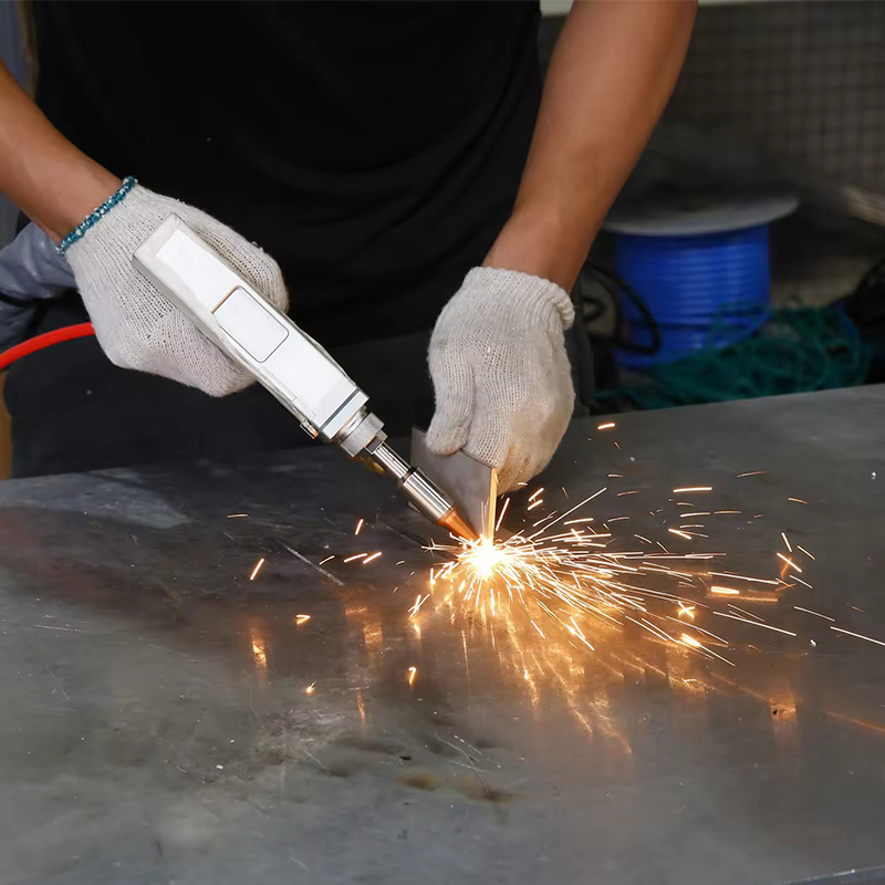 Handheld Laser Welding Machine - ماكينة لحام ليزر محمولة متعددة الوظائف
