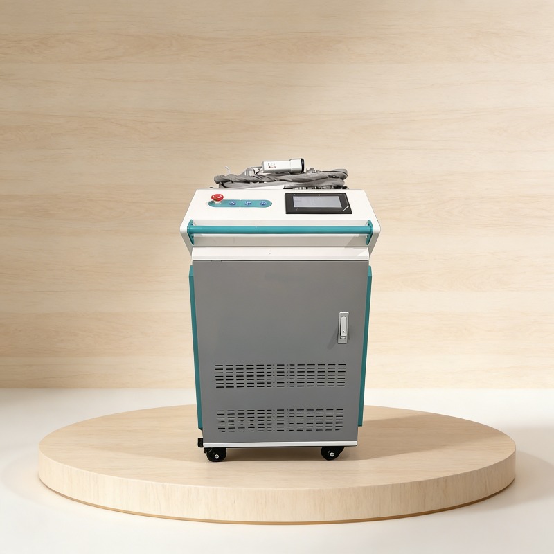 آلة تنظيف بالليزر النبضي 3 في  - مراجعة Industrial Laser Removal Machine وسعره