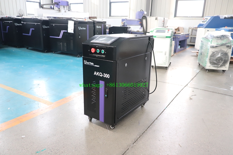 ماكينة تنظيف بالليزر محمولة صن - مراجعة Industrial Laser Paint Removal وسعره