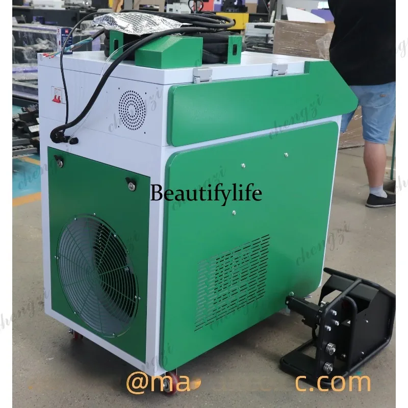 آلة لحام بالليزر محمولة باليد  - مراجعة Handheld Laser Welding Machine وسعره