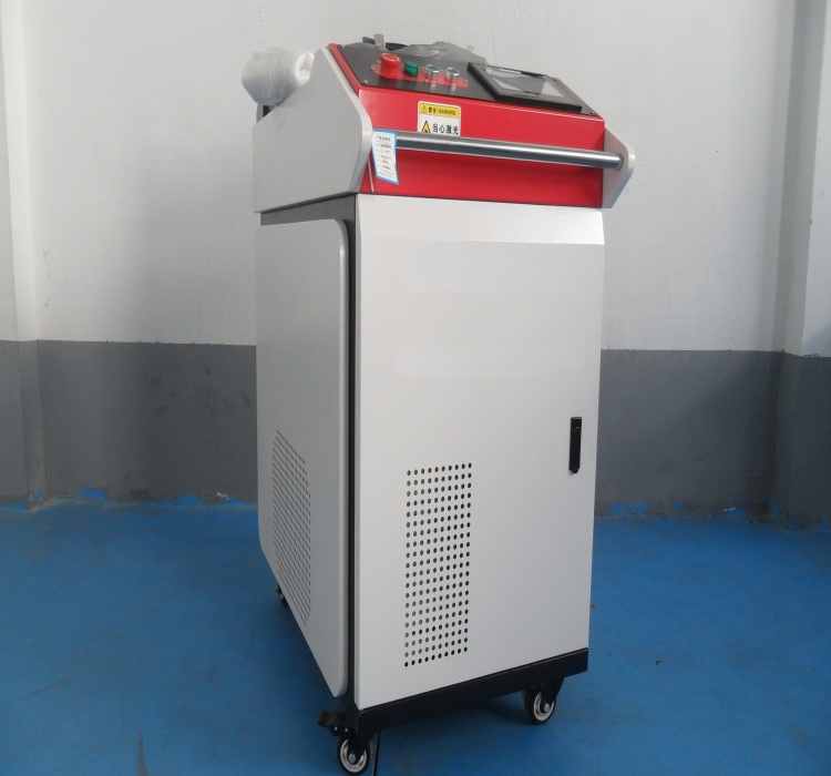 آلة لحام بالليزر محمولة بقوة 3 - مراجعة Industrial Handheld Laser Welder وسعره