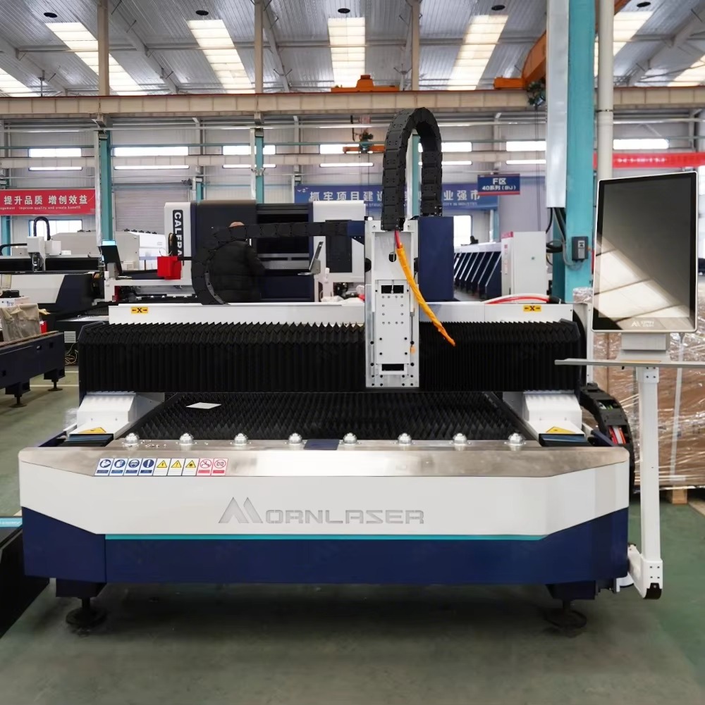 آلة قطع بالليزر CNC للألياف مق - مراجعة Industrial Laser Cutter For Metal وسعره