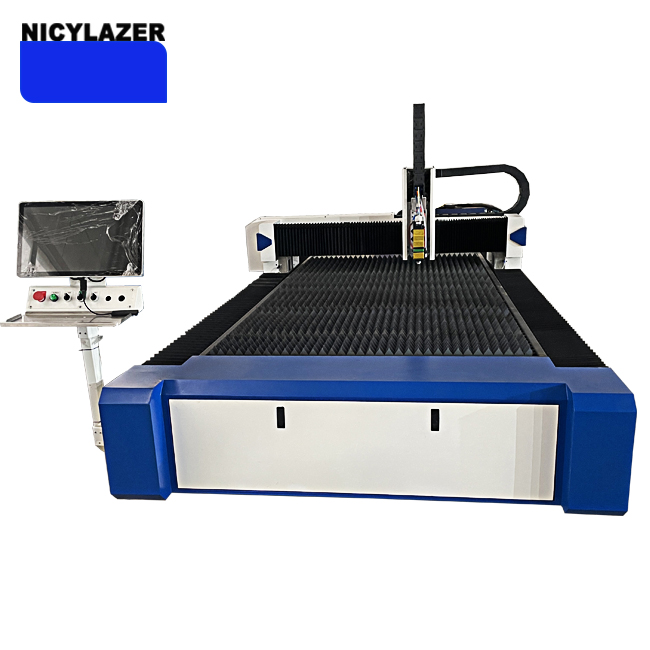 آلة قطع بالليزر الليفي بقوة 30 - مراجعة Industrial Laser Cutter For Metal وسعره